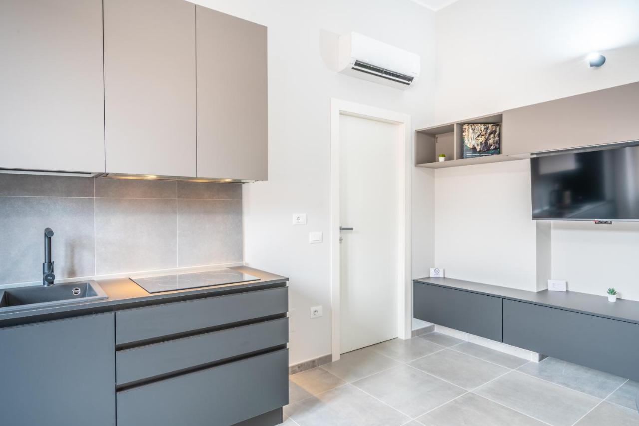 Kuzu Apts - City Center - Wifi Ac Tv Cagliari Exterior foto